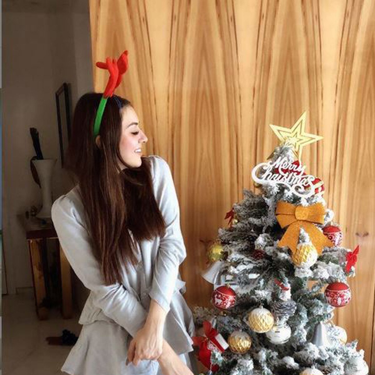 एक्ट्रेस हंसिका मोटवानी