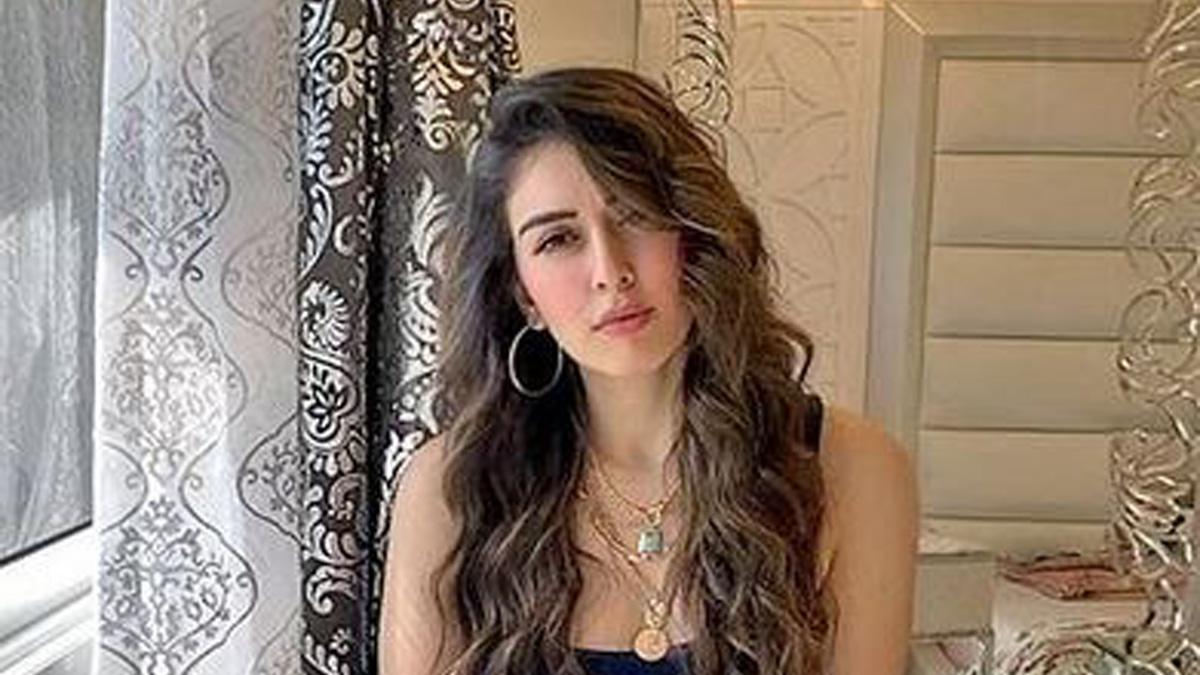 हंसिका मोटवानी