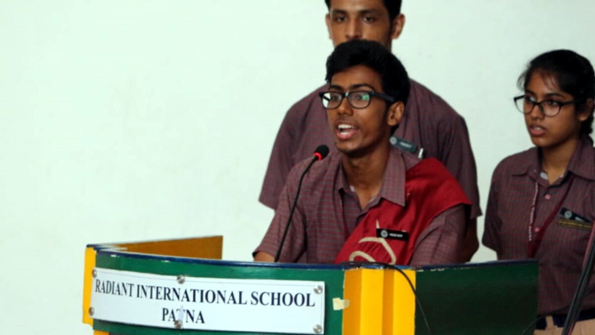 19 साल के छात्र को मिली 2.5 करोड़ की स्कॉलरशिप, 4 साल तक यूएस में रहेंगे पटना के ऋतिक राज