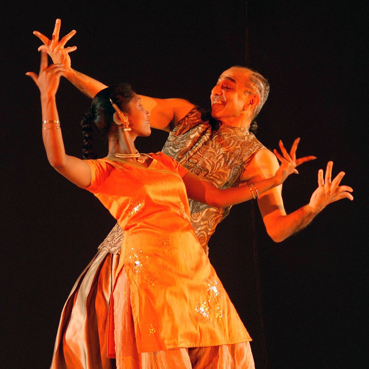 अस्ताद देबू