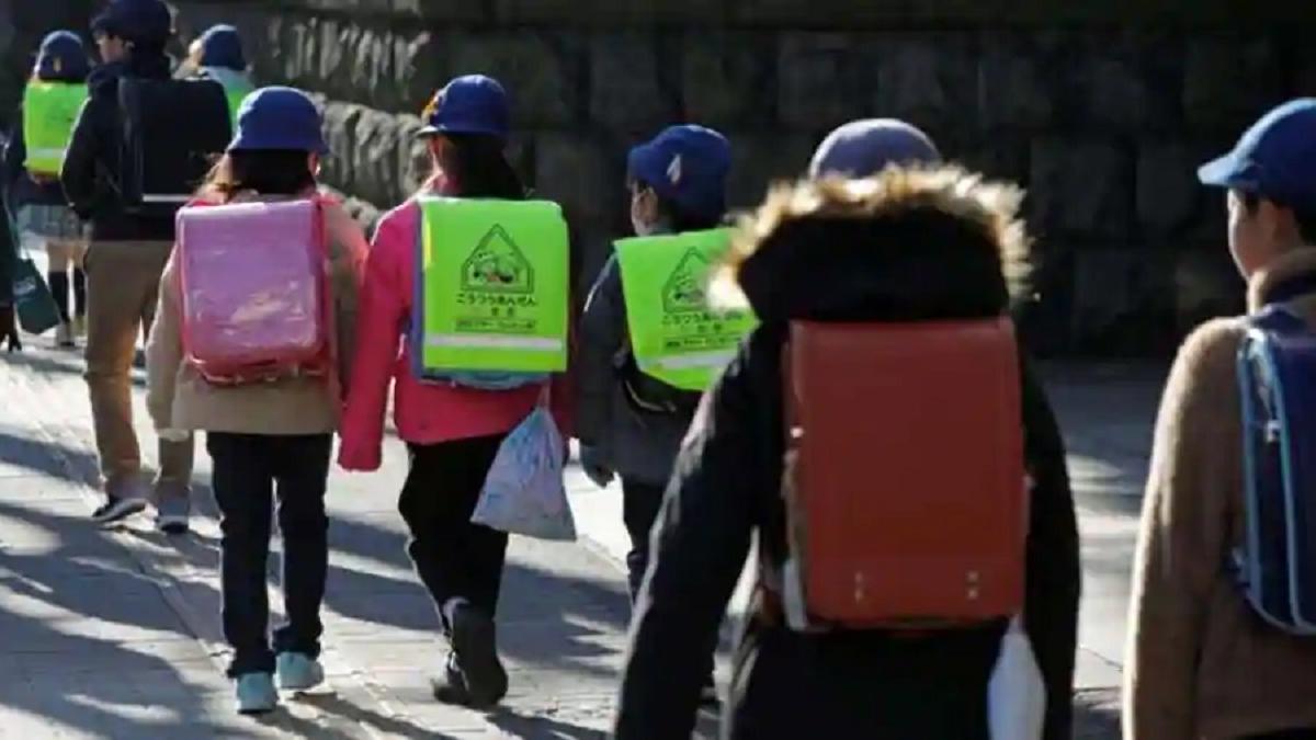 जापानी स्कूलों के अजीब नियम (Photo: Reuters)