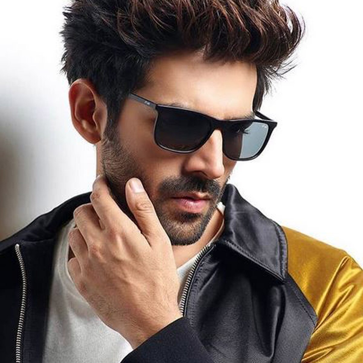 कार्तिक आर्यन