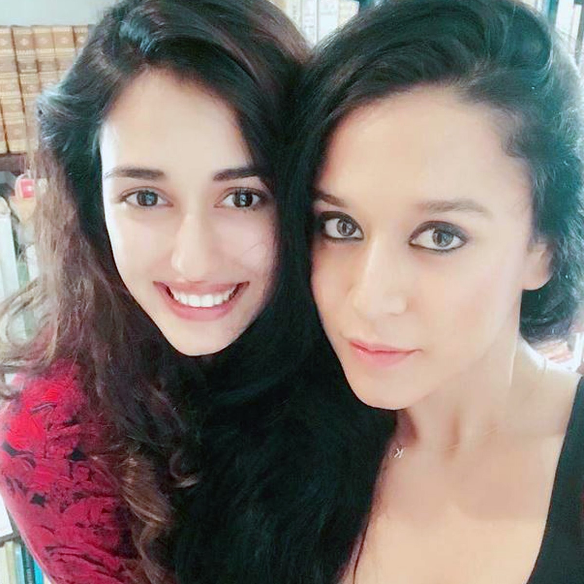 कृष्णा श्रॉफ और दिशा पाटनी