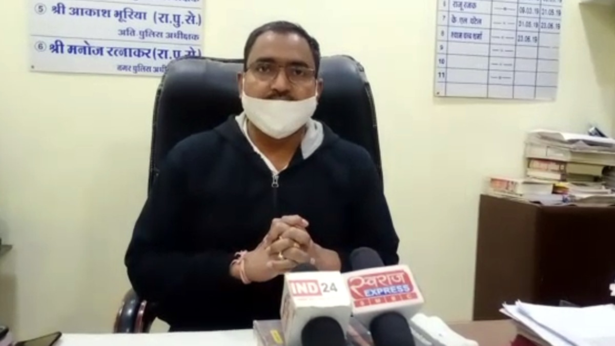 शादी के नाम पर नाबालि‍क साली को दो जगह बेचा, पुलिस ने 2 दूल्‍हों के साथ जीजा को किया अरेस्‍ट 