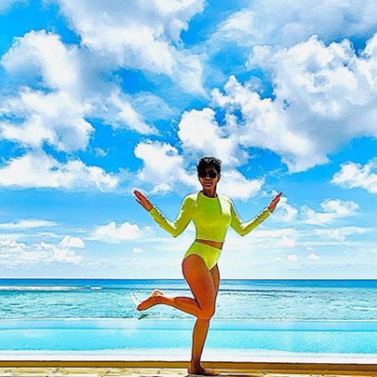 मंद‍ि‍रा बेदी  