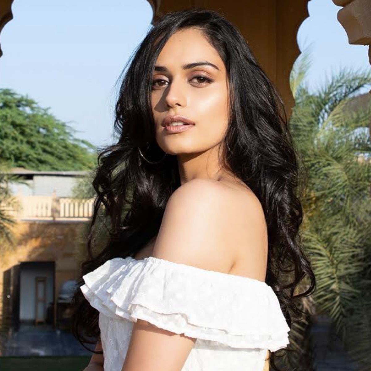 मानुषी छिल्लर