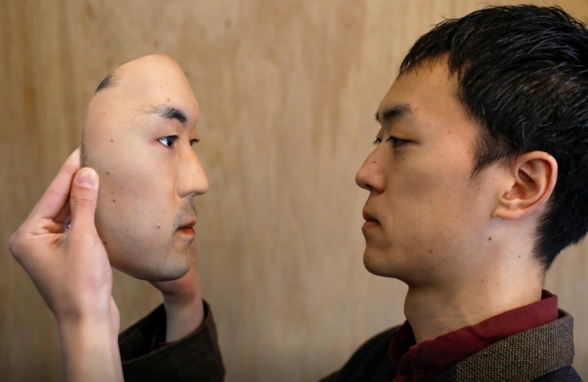 चेहरे जैसा मास्क