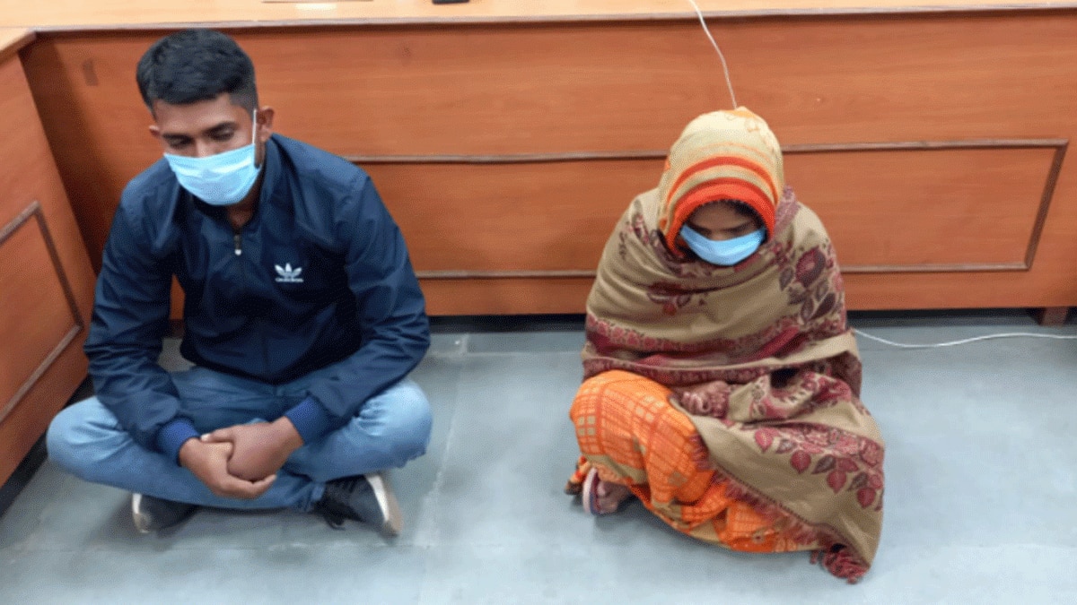 पत्नी ने की प्रेमी के साथ मिलकर पति की हत्या (फोटो आजतक)