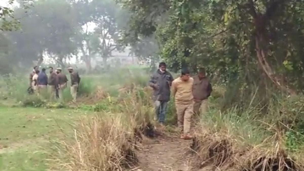 अवैध संबंधों के शक में पति ने पत्नी की गड़ासे से टुकड़े कर दिये (फोटो आजतक)