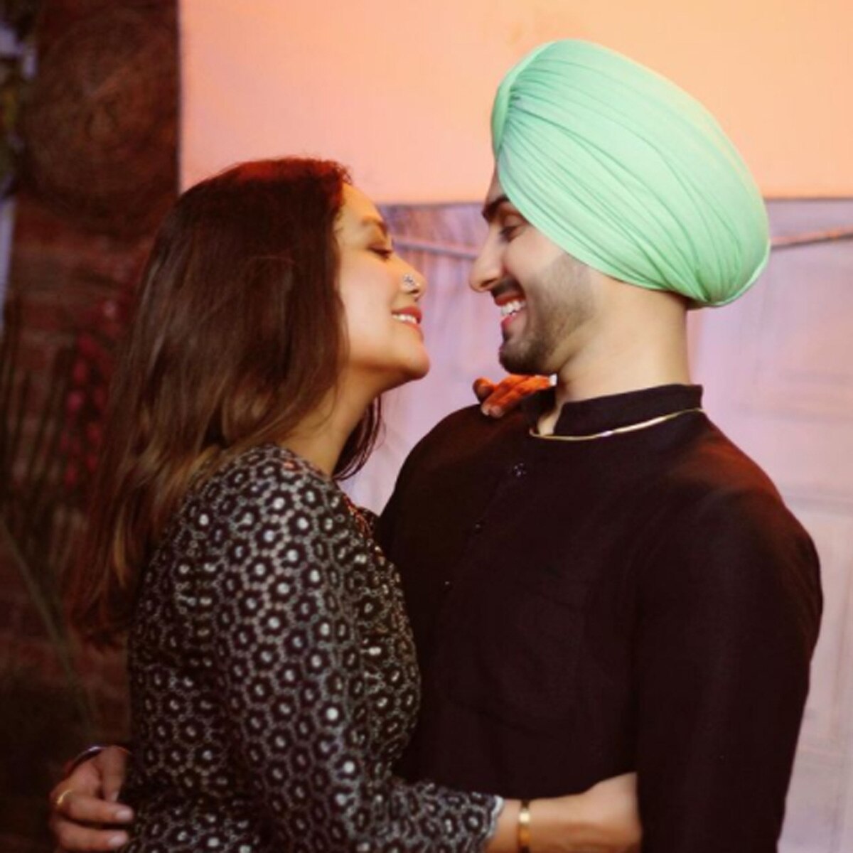 नेहा कक्कड़-रोहनप्रीत स‍िंह  