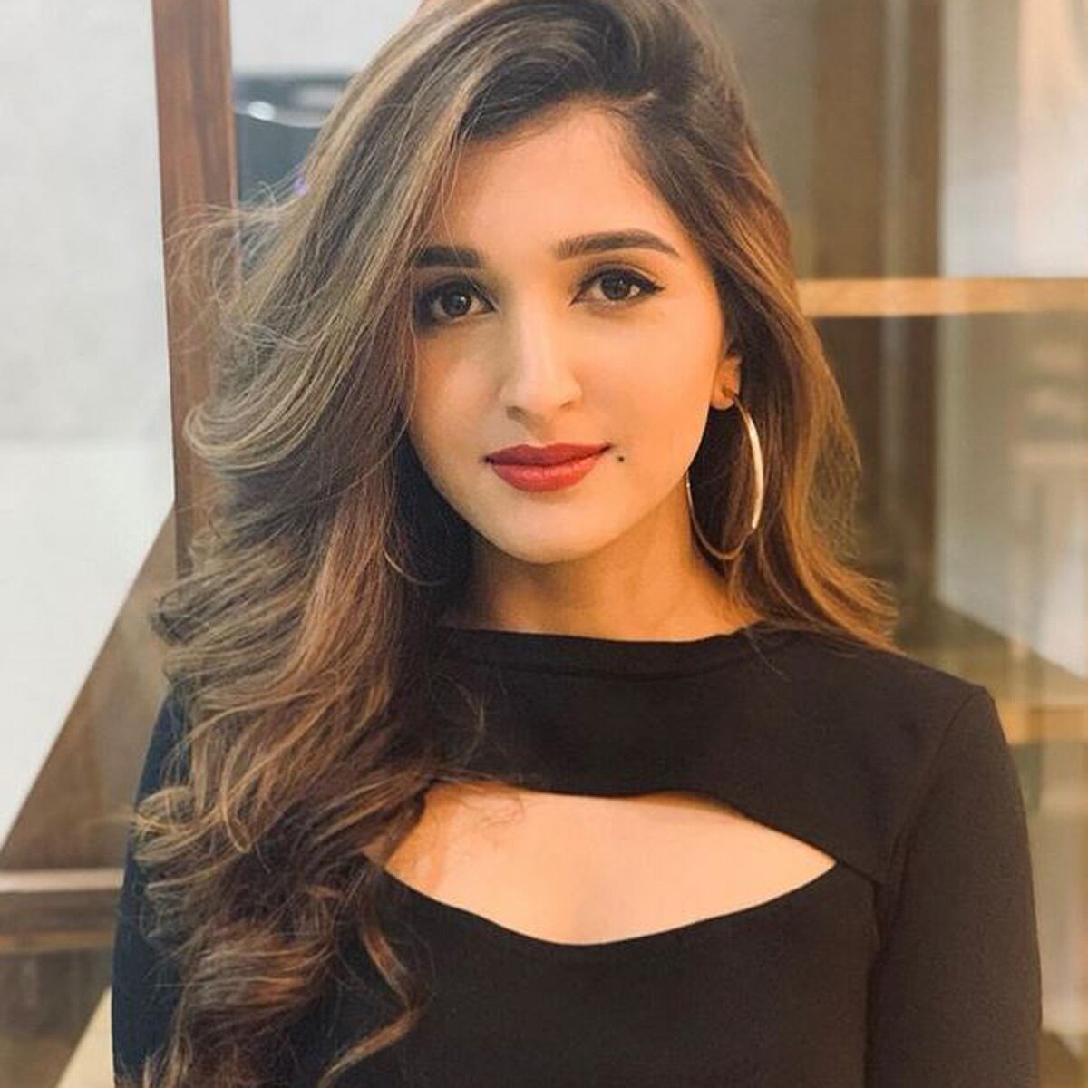 निधि शाह