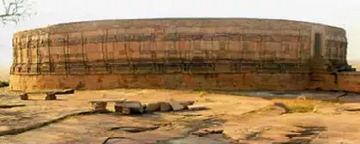 93 साल पहले बना था संसद भवन