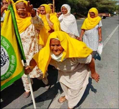 किसान आंदोलन की पोस्टर महिला