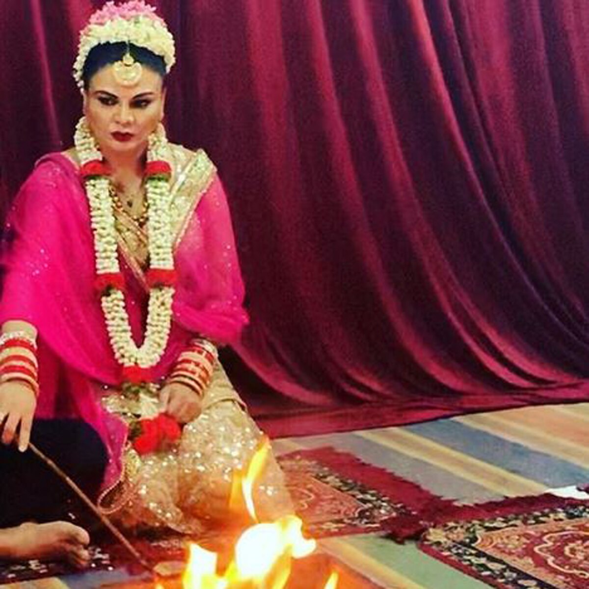  राखी सावंत