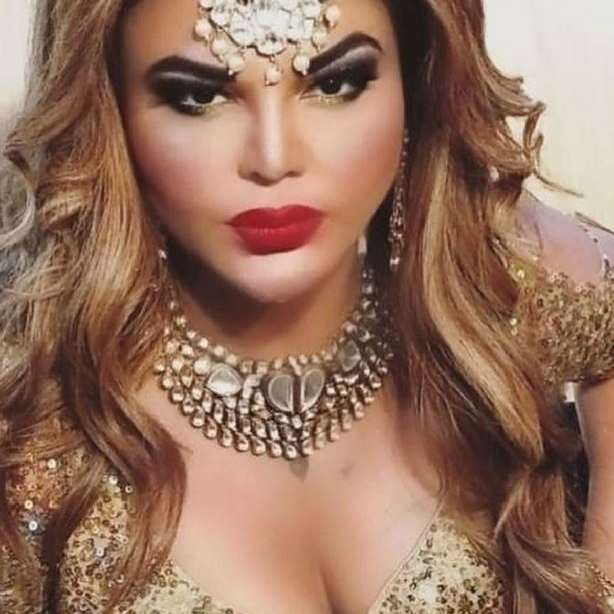  राखी सावंत