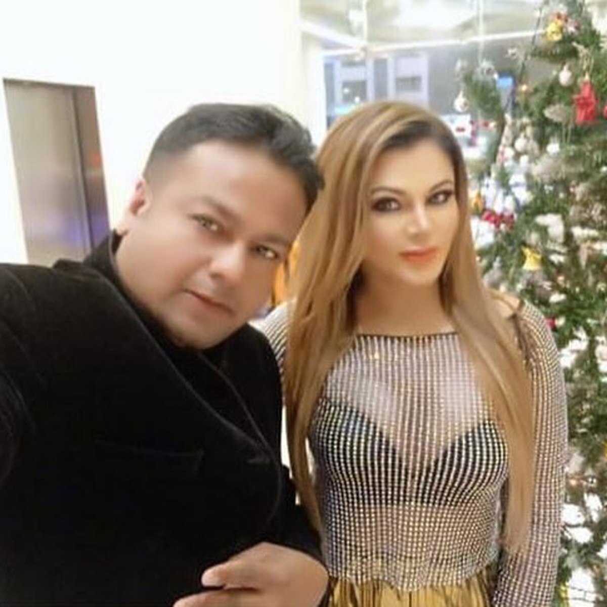  राखी सावंत