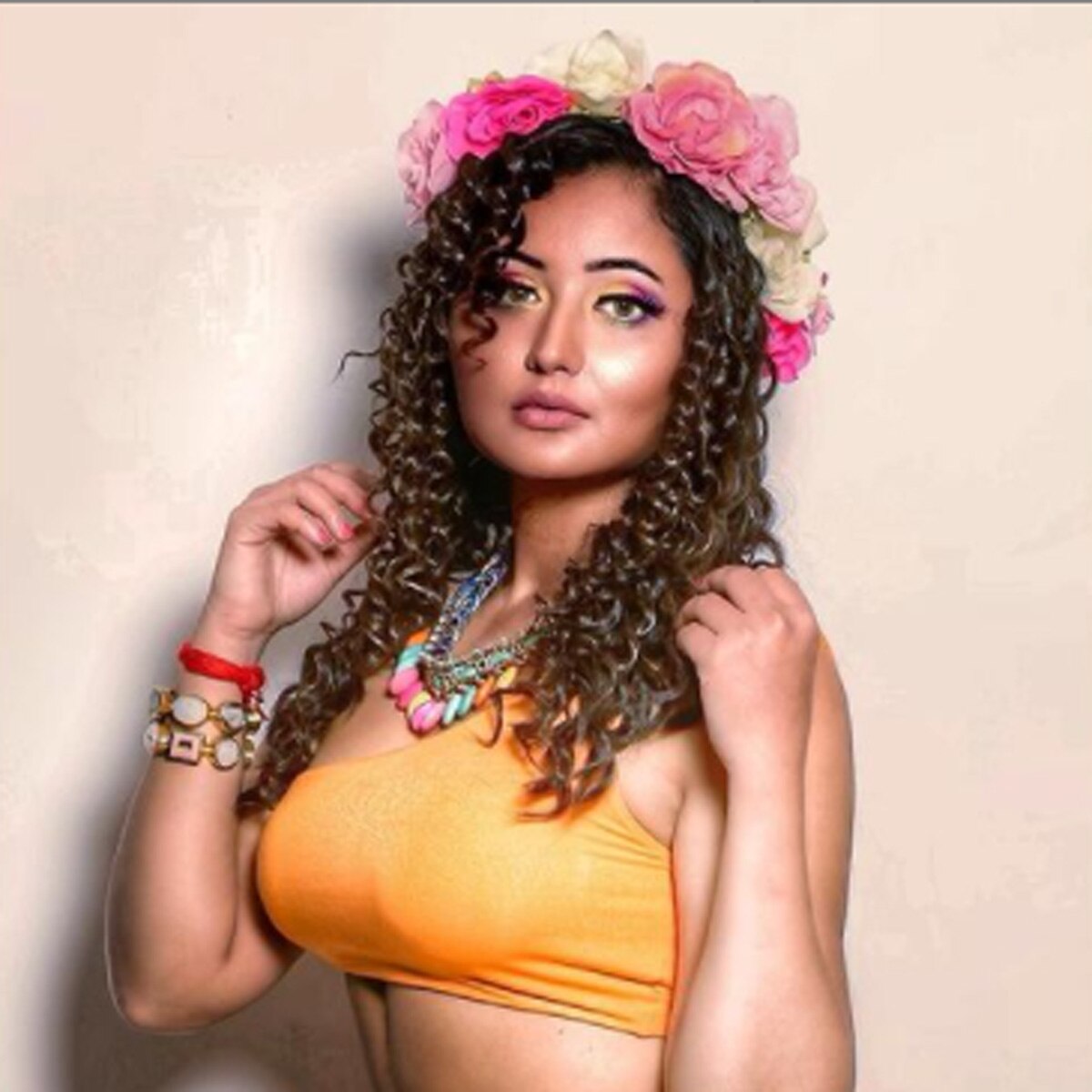 रश्म‍ि देसाई 