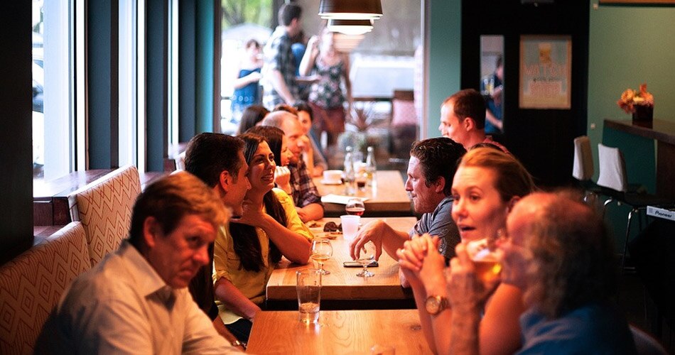 रेस्टोरेंट 9