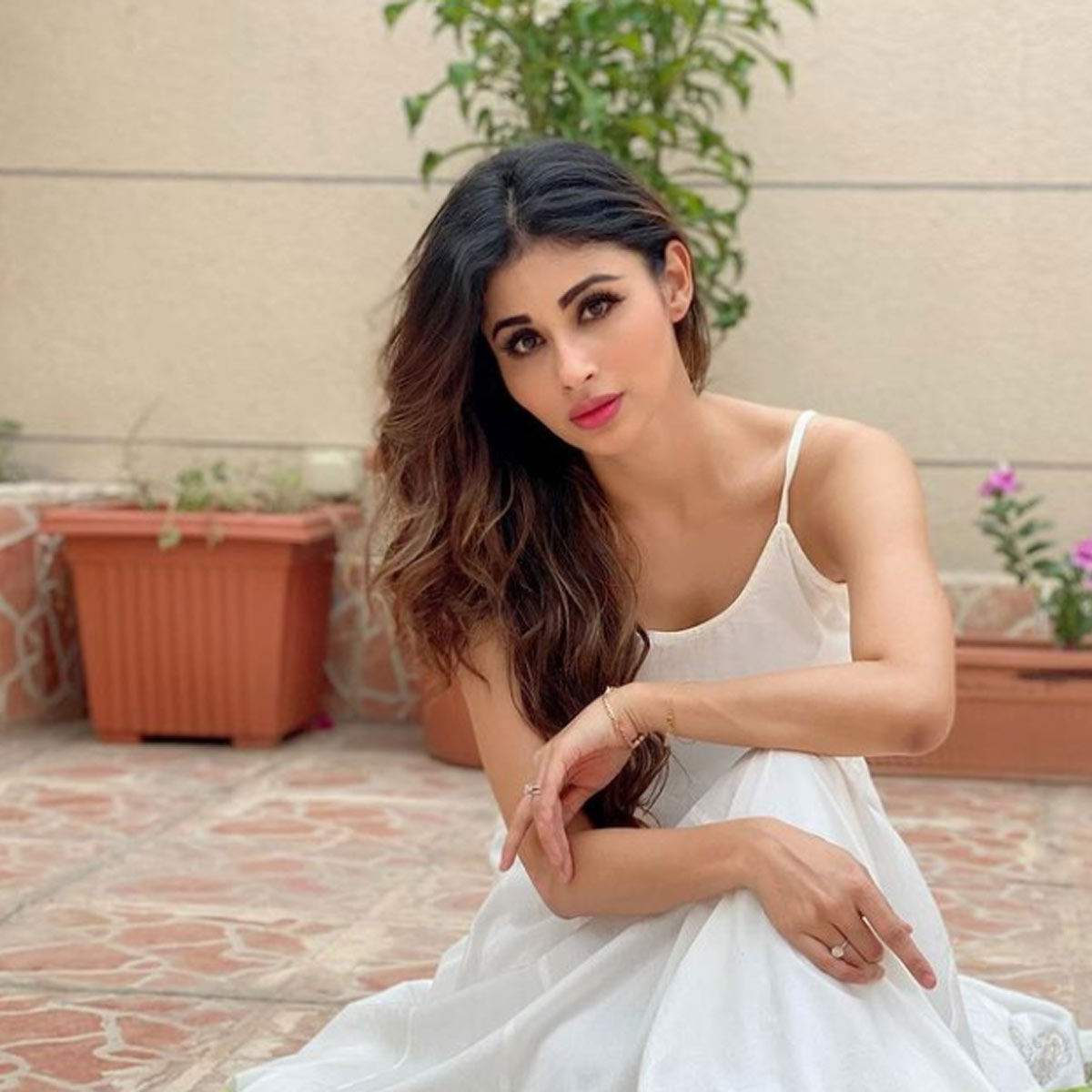 मौनी रॉय 