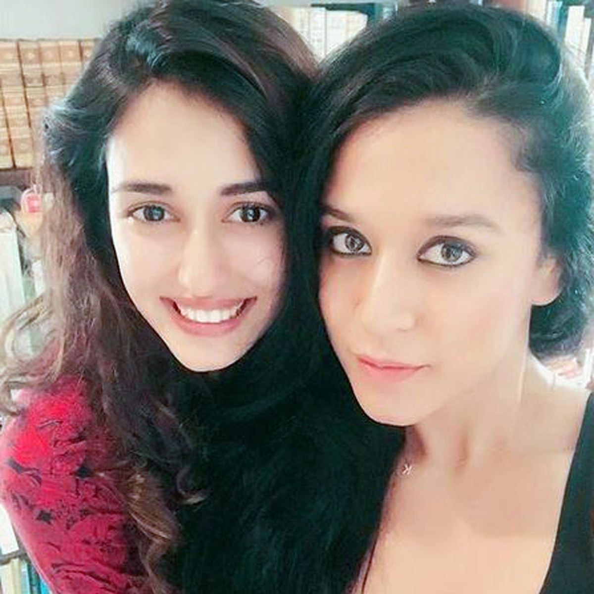 दिशा पाटनी संग कृष्णा श्रॉफ