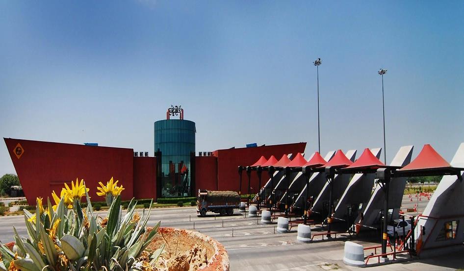 100 फीसदी फास्टैग टोल वसूलने की तैयारी