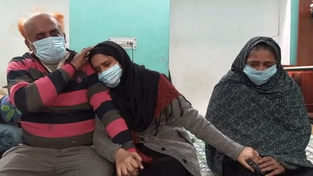 पति ने पत्नी को दिया तीन तलाक (फोटो आजतक)