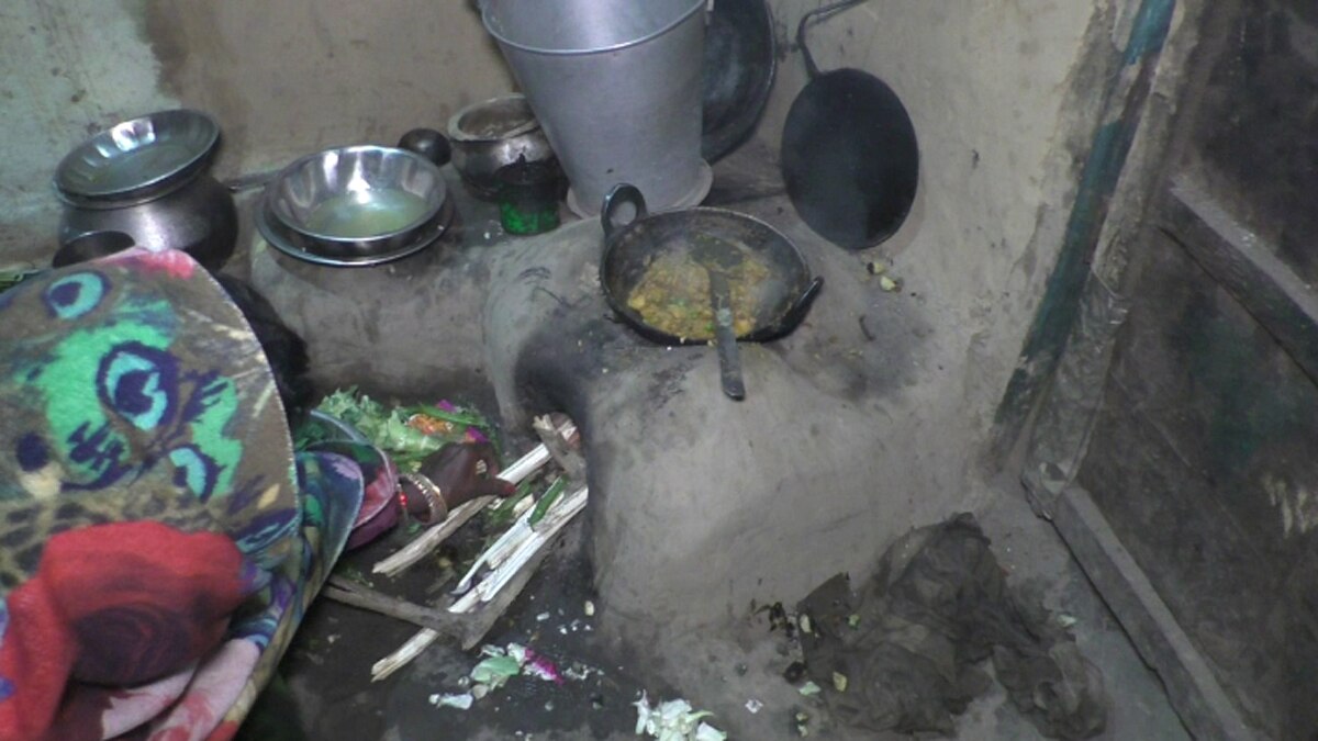  रोबिन की मां भी चाहती है की सरकार उसके बेटे की मदद करे.