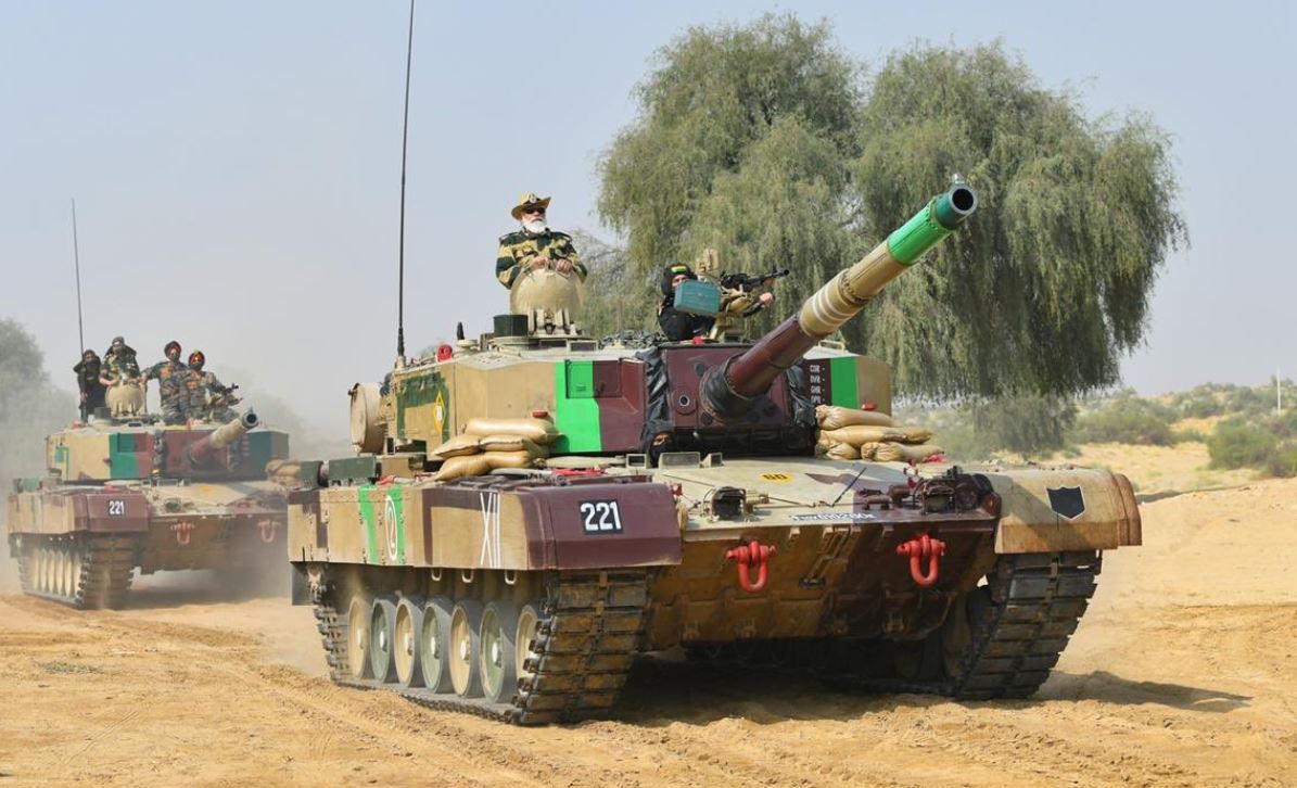  खुद दुश्मन को ढूंढ कर मारेगा नया अर्जुन टैंक