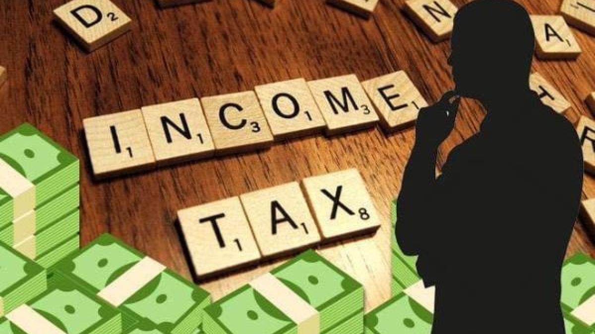 130 करोड़ की आबादी में कितने लोग भरते हैं टैक्स 