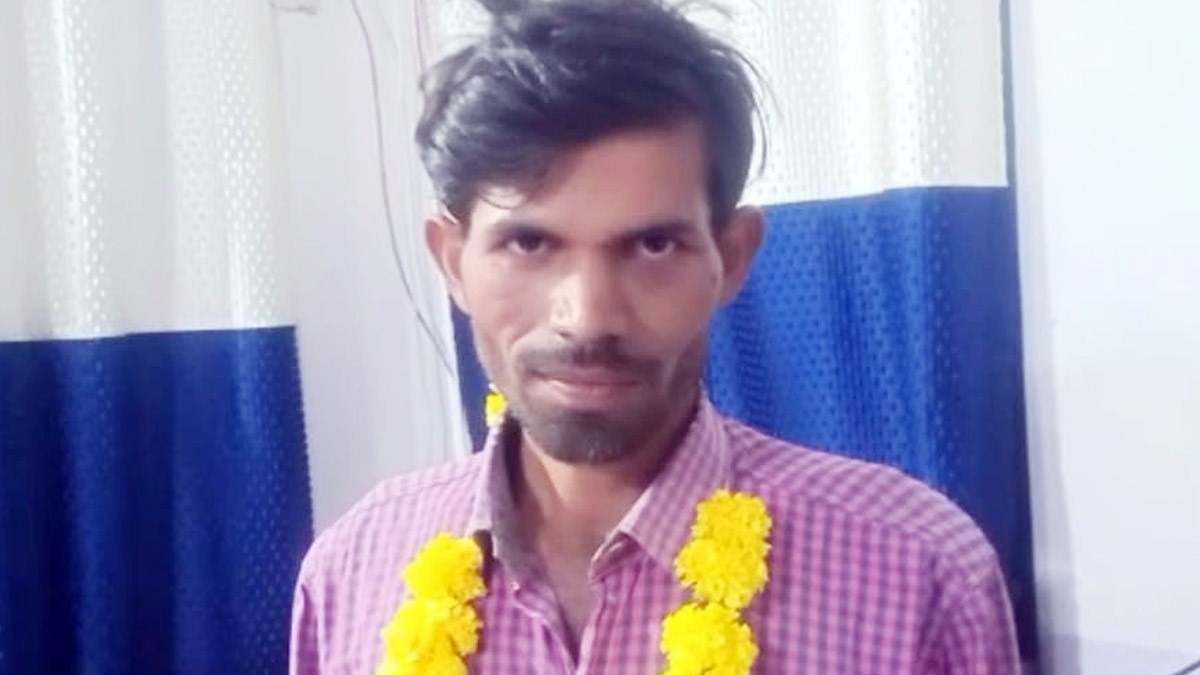 पुलिस स्टेशन में हुई शादी (फोटो आजतक)