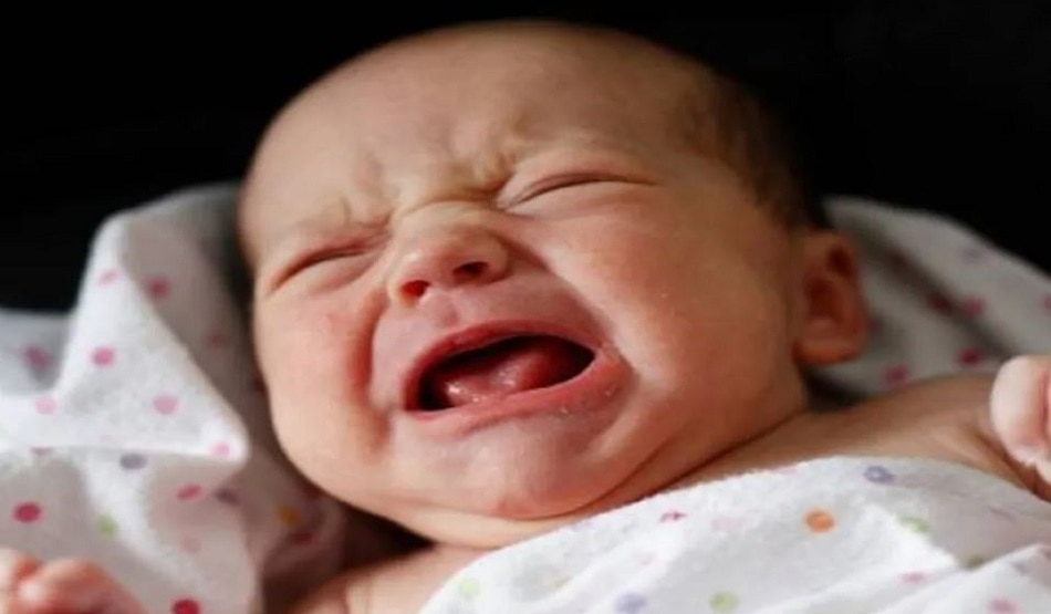 माता-पिता ने पड़ोसियों को लिखी ऐसी चिट्ठी