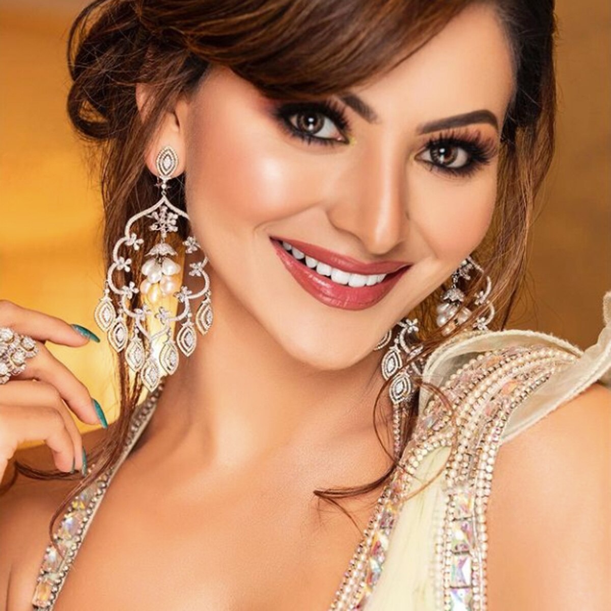 उर्वशी रौतेला