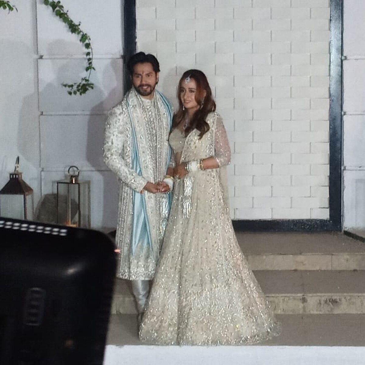 वरुण और नताशा