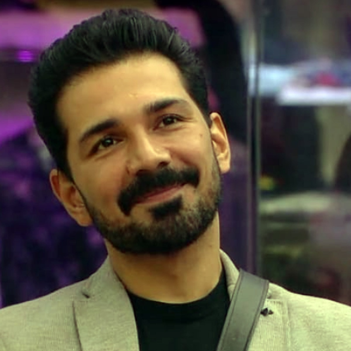 अभ‍िनव शुक्ला 