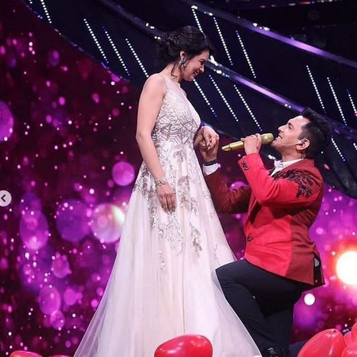 आदित्य नारायण संग श्वेता अग्रवाल