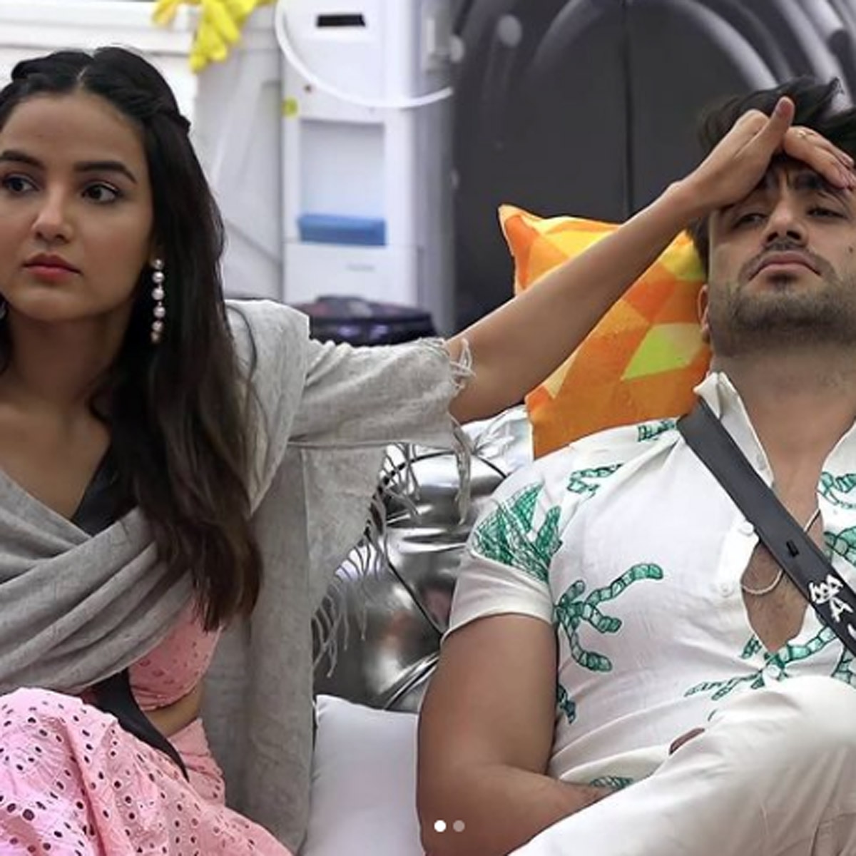  जैस्म‍िन-अली 