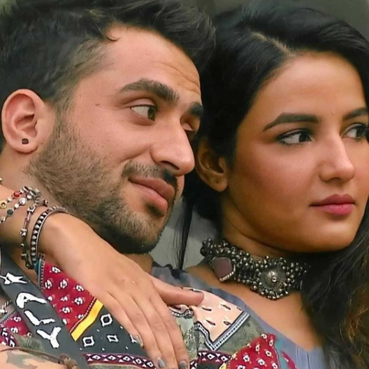 जैस्मिन भसीन-अली गोनी 