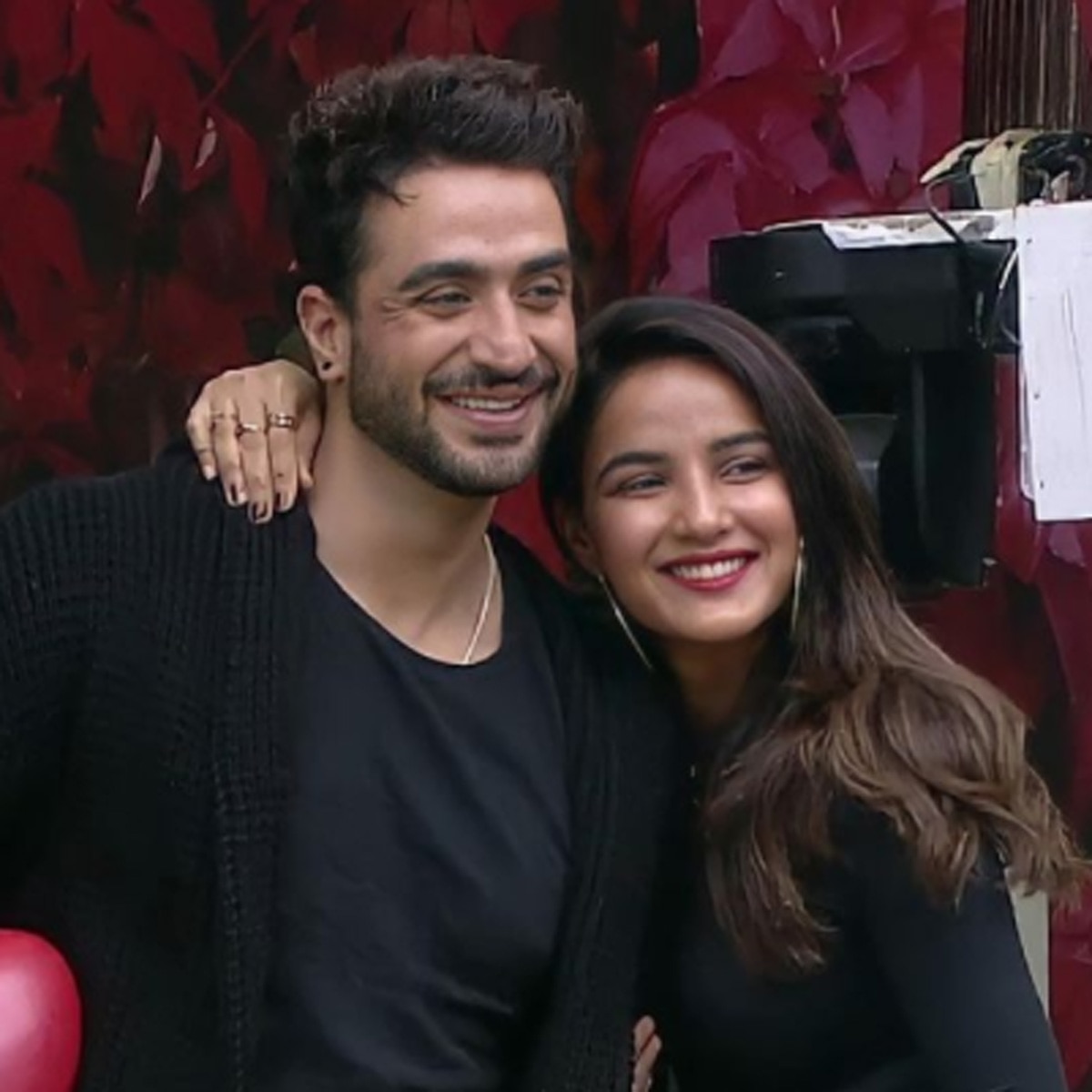 अली-जैस्मिन 