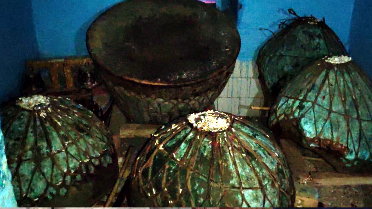 बैतूल: मेले में बाल खींचकर, झाड़ू मार कर भगाये जाते हैं भूत