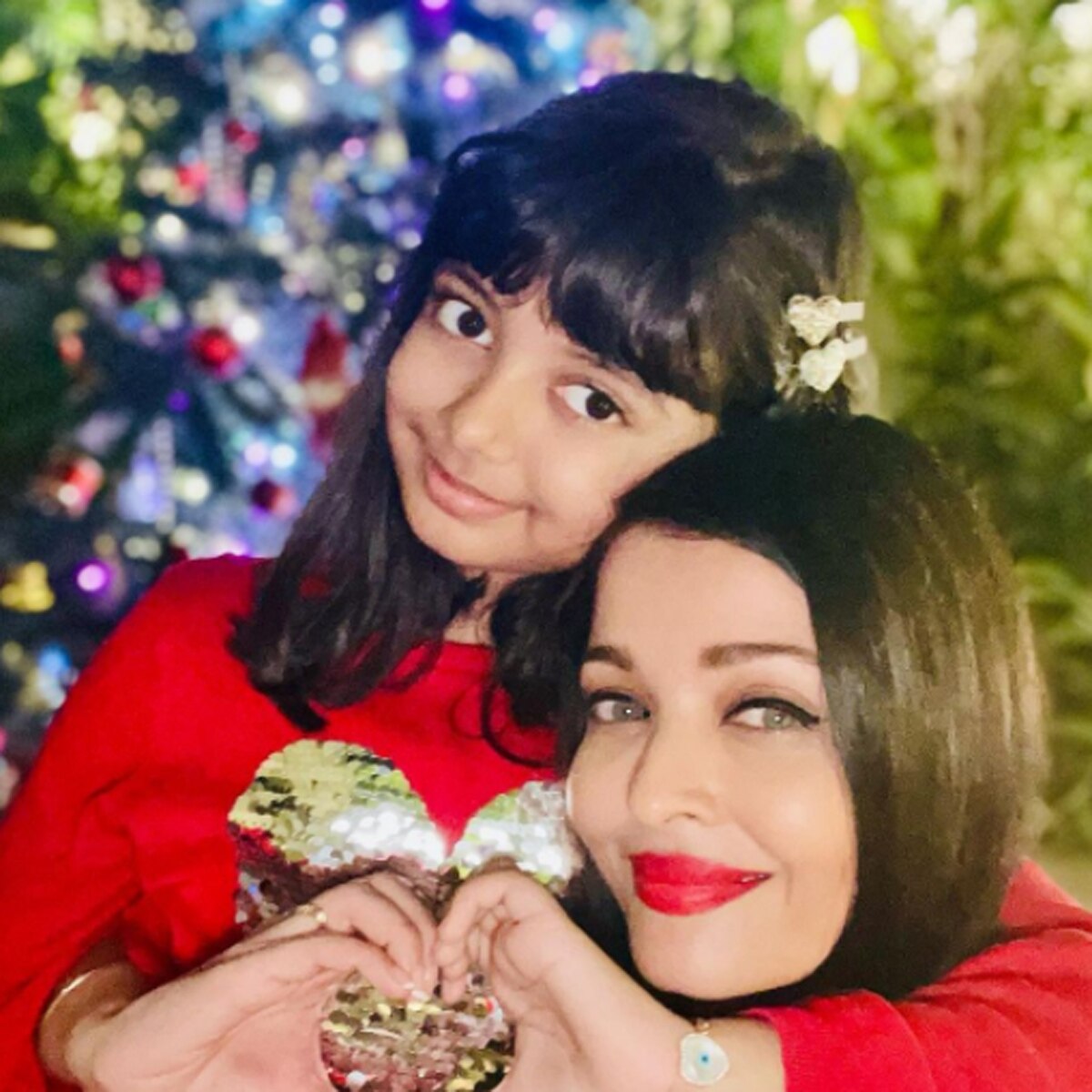 अराध्या संग ऐश्वर्या