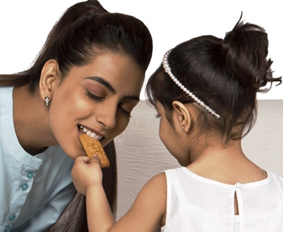 घर में बिस्किट बनाना शुरू किया 