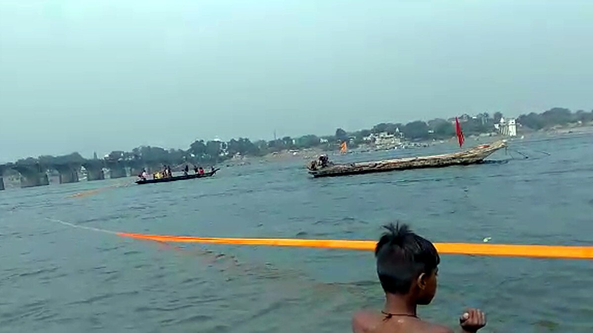 डूबने से पहले नाव में चल रहा था महिलाओं का डांस, सामने आया अंति‍म समय का वीडियो 