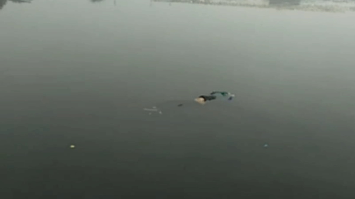  पतरातू डैम से लड़की का शव बरामद (फोटो आजतक)