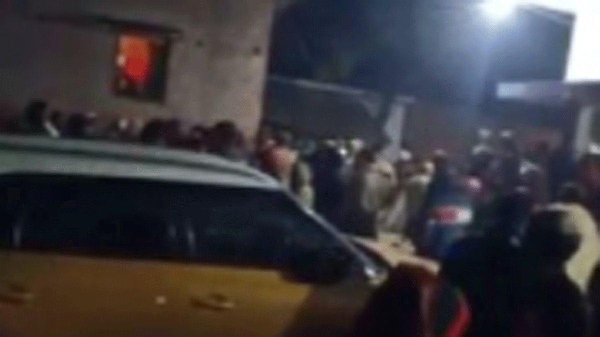 महिला प्रधान के पति की गोली मारकर हत्‍या (फोटो आजतक)