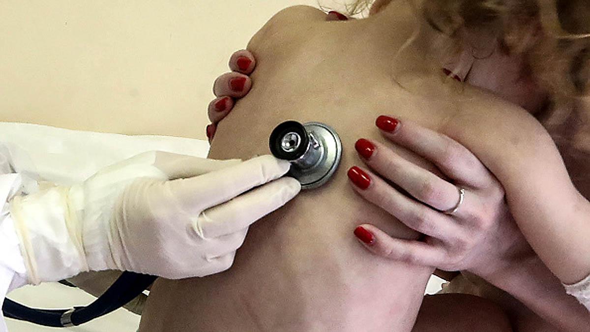 Girl rushed to hospital with Rare syndrome of corona