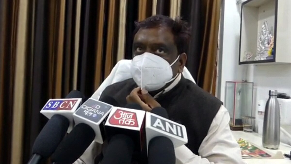 कोर्ट परिसर में 200 कौओं की मौत, टेस्‍ट हुआ तो निकला बर्ड फ्लू 