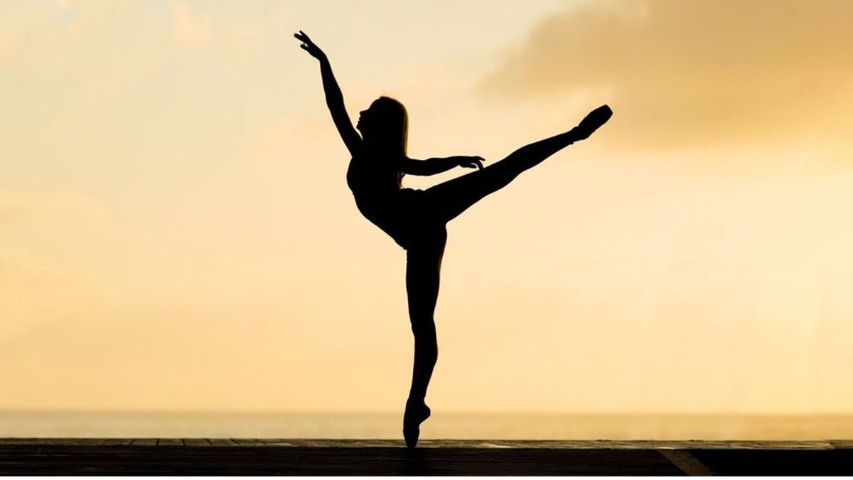 डांस सीखने से रोका तो घर से भागी 10वीं की छात्रा, माता-पिता करते थे पिटाई  