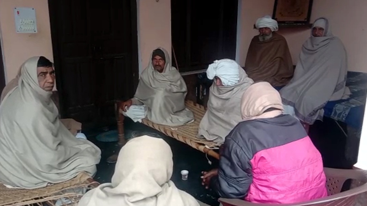 पति की हार्ट अटैक से हुई मौत, सदमे में पत्‍नी की भी वहीं चली गई जान 