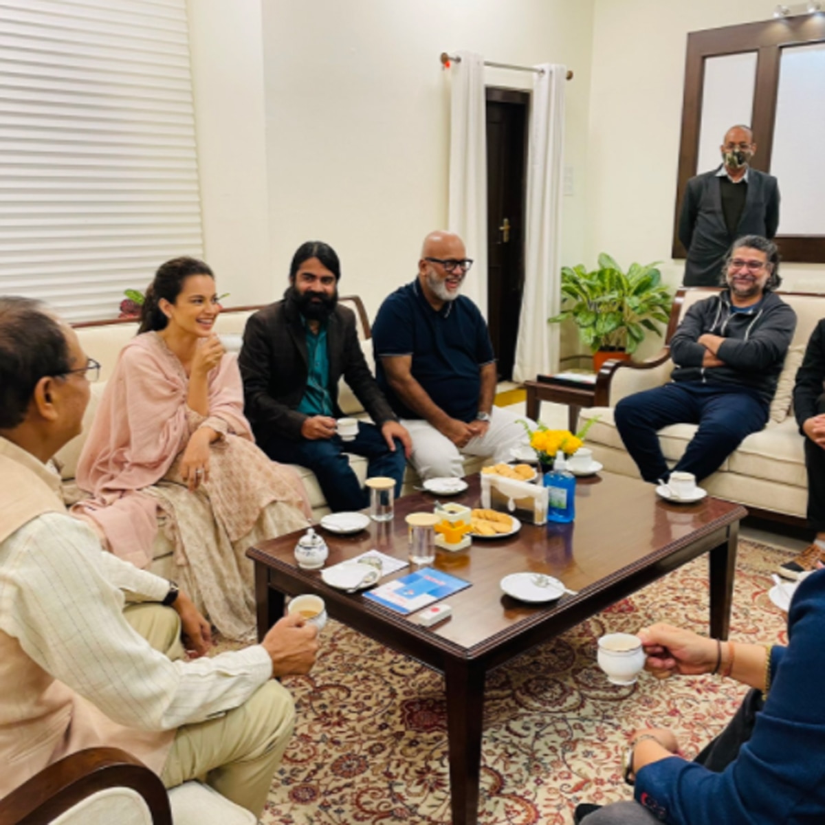 शिवराज सिंह चौहान संग धाकड़ की टीम