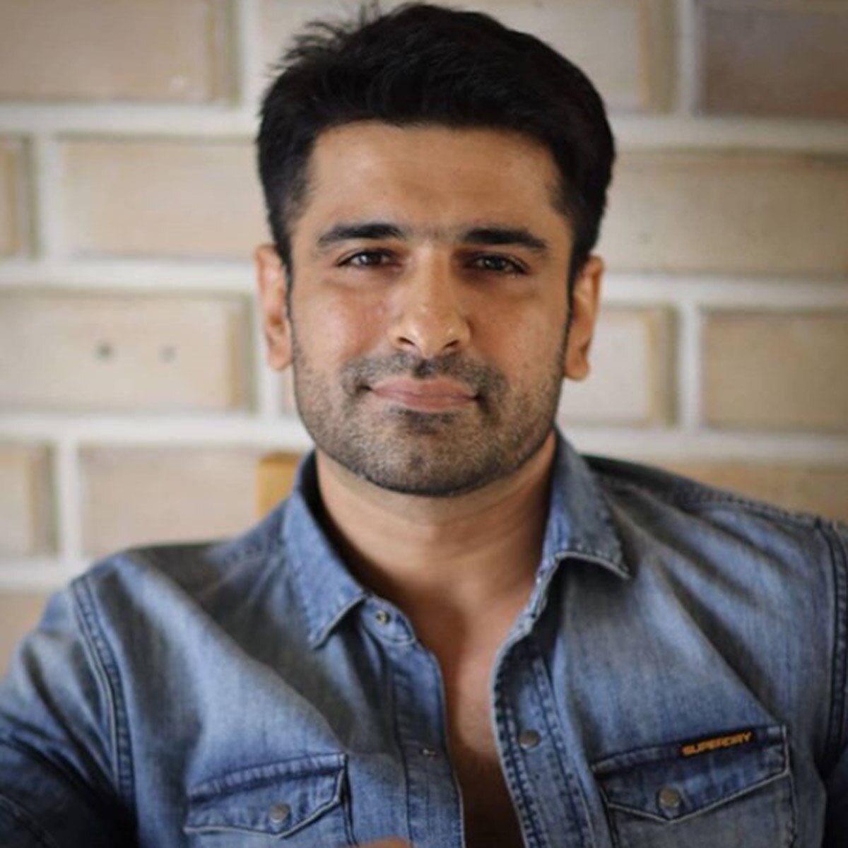 एजाज खान 